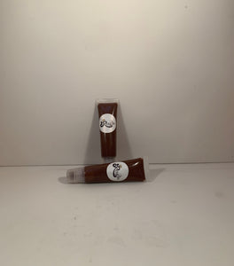 Moisturizing Tinted Gloss